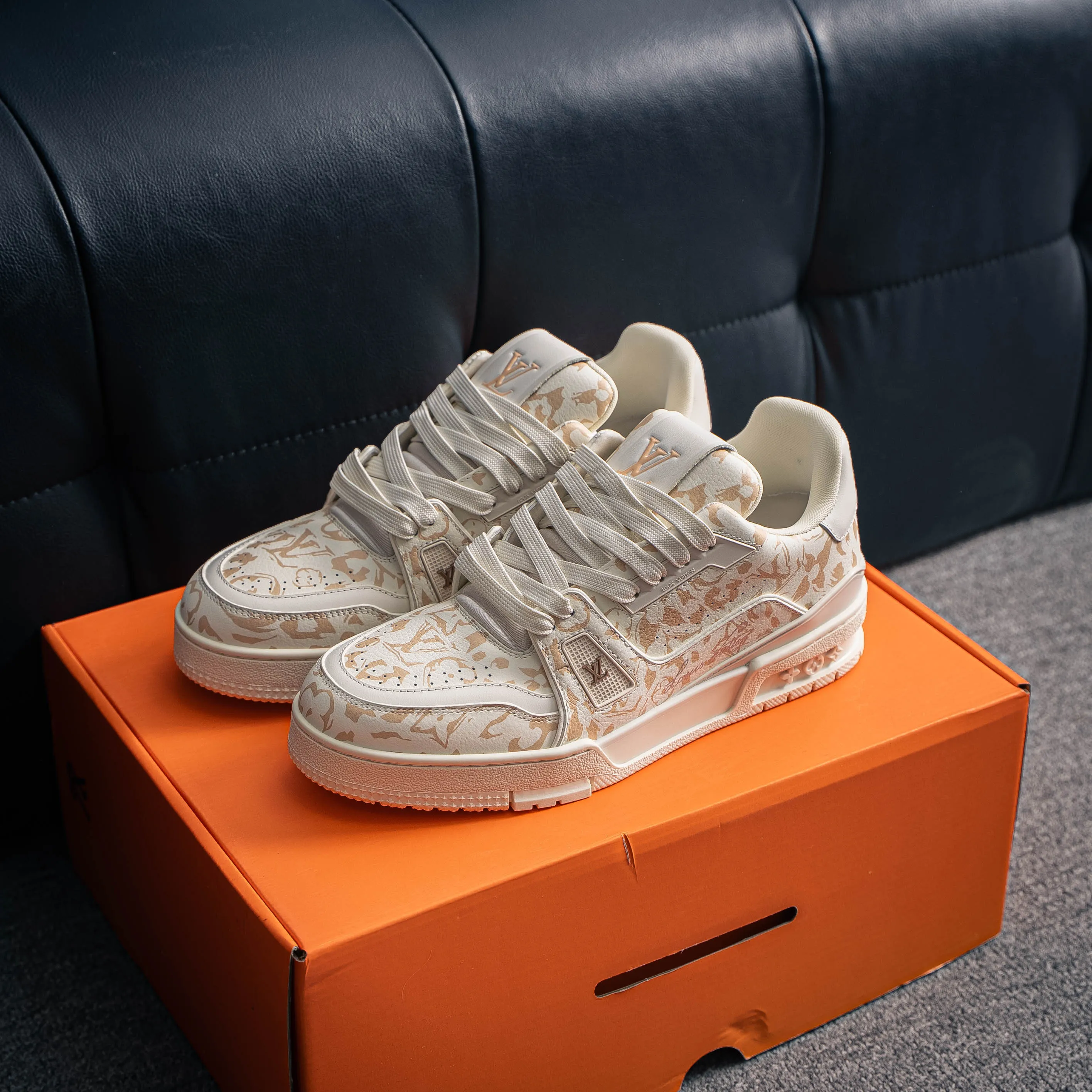 【VL 】 LOUIS VUITTON LV Trainer ✦ Cowhide Leather Monogram ，Retro ✦ #